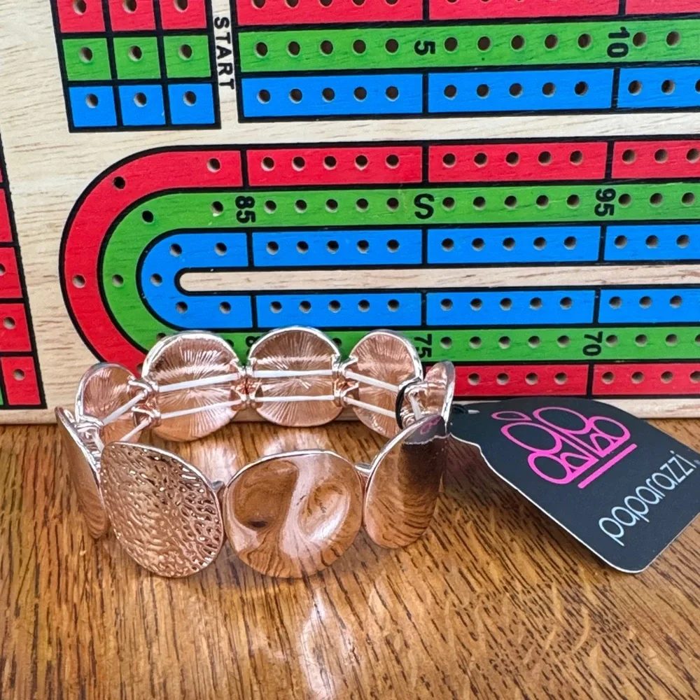 Paparazzi Shimmering Rose Gold Bracelet‎